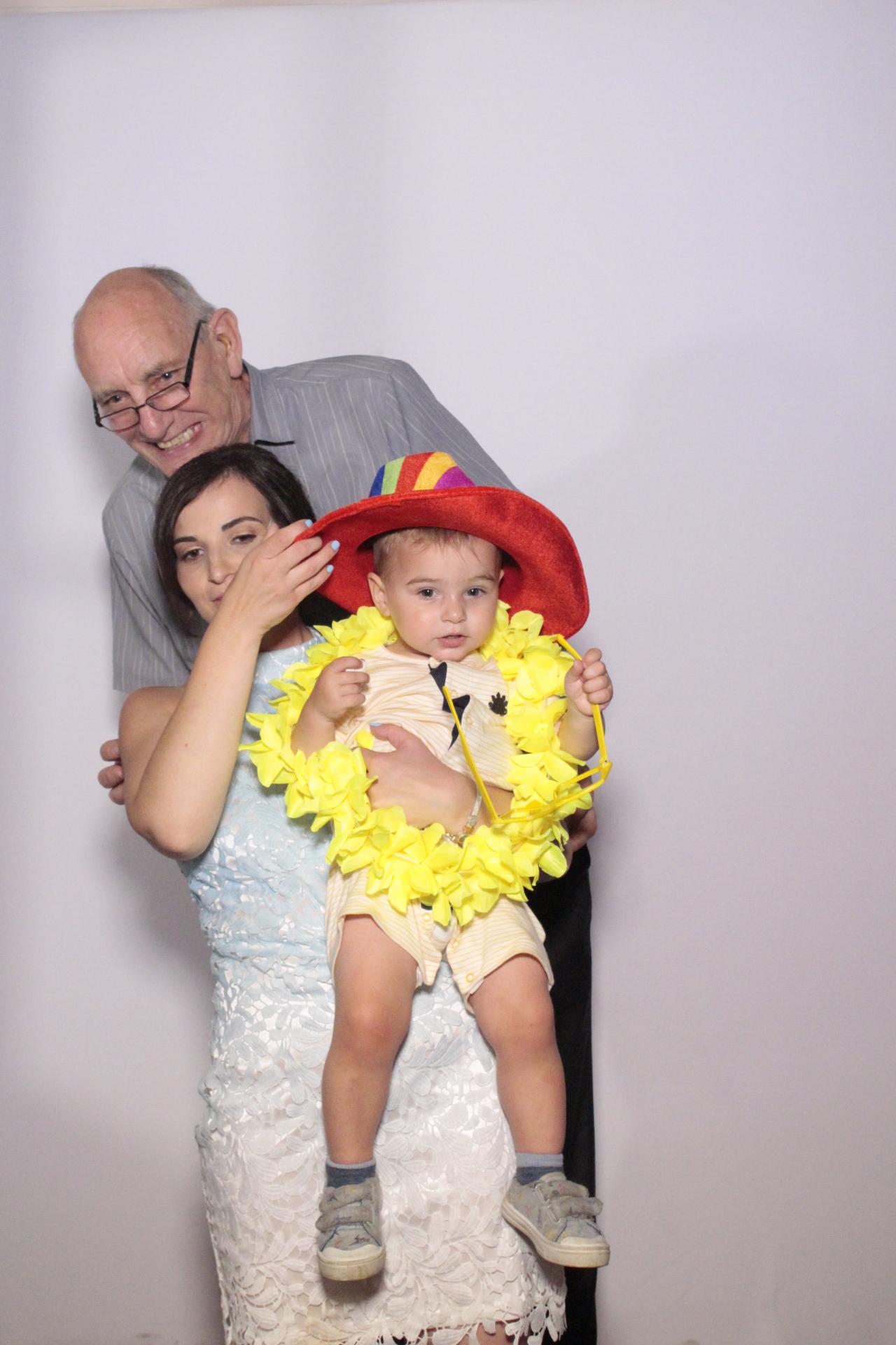 Gemma & Scott's Wedding | View more photos from the event at gallery.myphotoboothexperience.co.uk/u/MyPhotoBoothExperienceLtd/Gemma-Scotts-Wedding